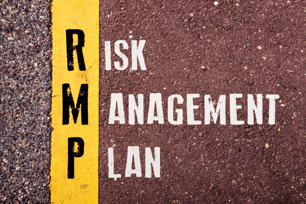 Risk Management Plan as a yellow line on a road